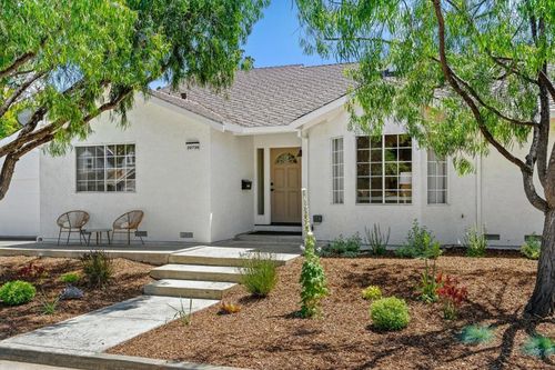 20730 Dunbar Dr, Cupertino, CA, 95014-1902 | Card Image