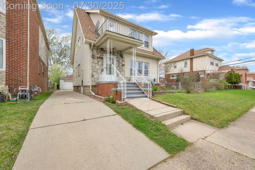 5281 Middlesex St, Dearborn, MI, 48126-5019 | Card Image