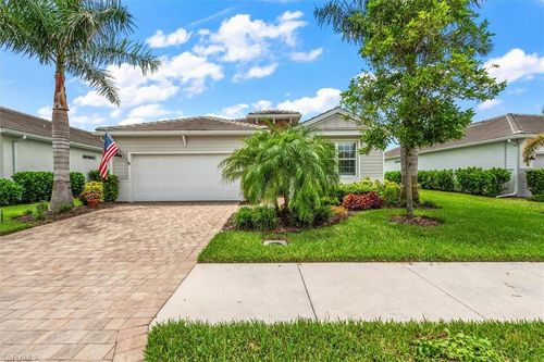 16520 Seagate Pl, BONITA SPRINGS, FL, 34135-9071 | Card Image