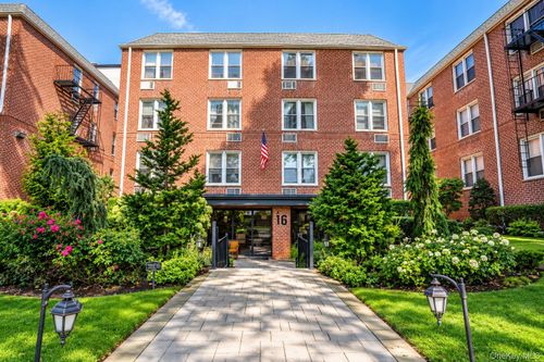 1q-16 Main Street, Hempstead, NY, 11518 | Card Image