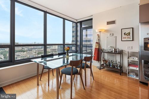 unit-2801-2101 Market St, PHILADELPHIA, PA, 19103-1365 | Card Image