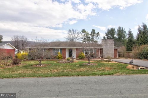 66 Georganna Dr, LYNDHURST, VA, 22952-2507 | Card Image