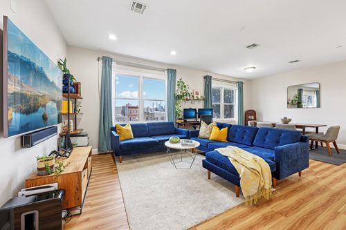 unit-204-7008 Madison St, Guttenberg, NJ, 07093-1888 | Card Image