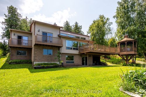 121 Ivy Dr, Georgian Bluffs, ON, N0H2T0 | Card Image