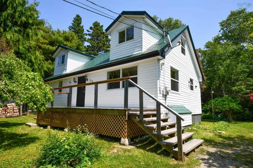 179 Pauls Point Rd, Hacketts Cove, NS, B3Z3K6 | Card Image