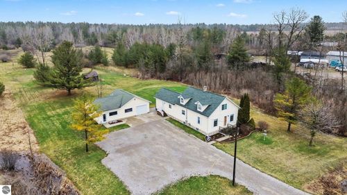 1400 W M-55, Tawas City, MI, 48763 | Card Image