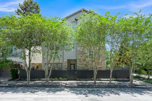 2101 Elmen St, Houston, TX, 77019-6801 | Card Image