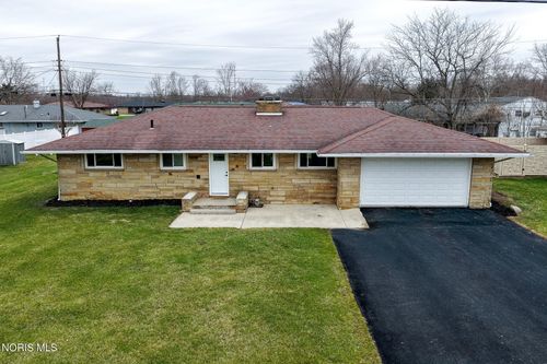 204 Cleveland Ave, Defiance, OH, 43512-3513 | Card Image