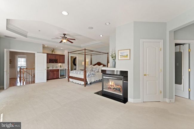 18985 Coreopsis Ter, Townhouse with 3 bedrooms, 4 bathrooms and null parking in LEESBURG VA | Image 43