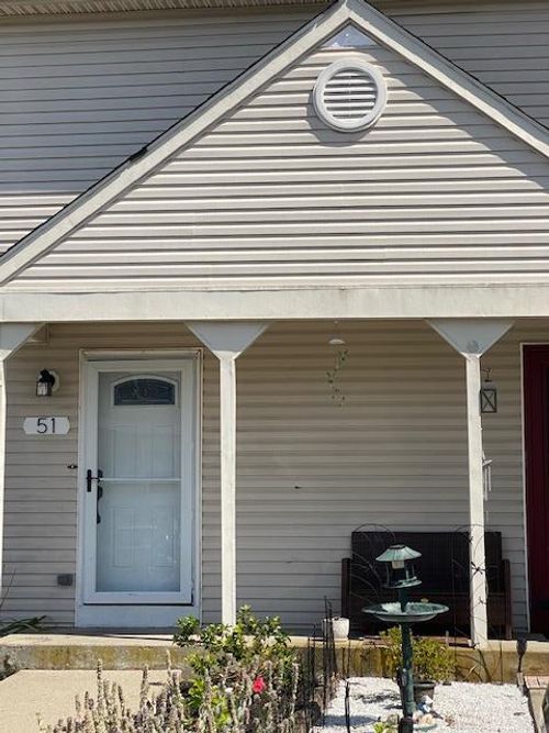51 Darin Rd, Warwick, NY, 10990-4009 | Card Image