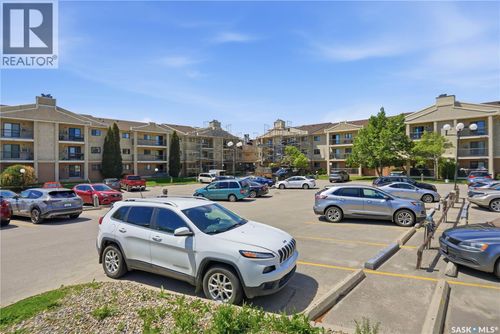 212-3420 Park St, Regina, SK, S4V2M9 | Card Image