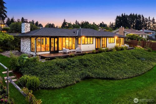 11505 103rd Ave Sw, Vashon, WA, 98070-3009 | Card Image