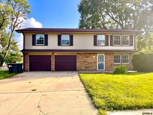 5814 S 92nd Circle, Omaha, NE, 68127 | Card Image