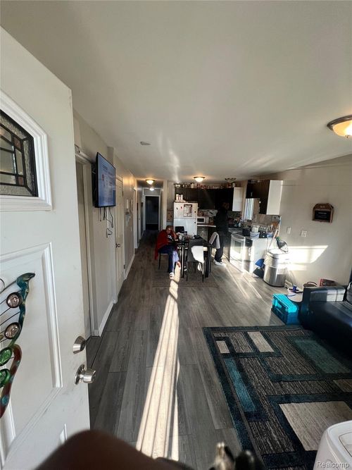 13021 E Forest Ave, Detroit, MI, 48215-2076 | Card Image