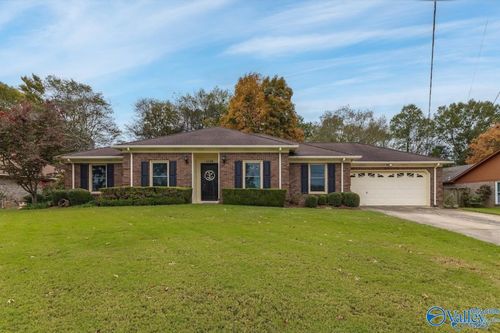 1126 Way Thru The Woods Sw, Decatur, AL, 35603-1286 | Card Image