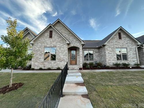 219 Edgewood Cir, Little Rock, AR, 72223-4971 | Card Image