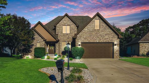 10589 Erie Dr, Crown Point, IN, 46307 | Card Image