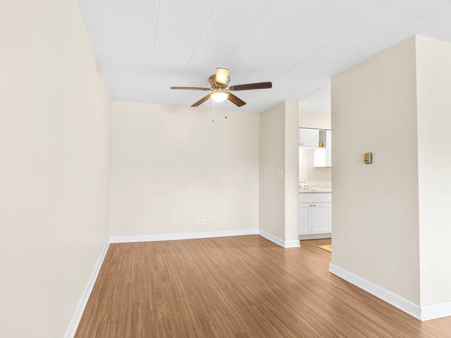 APT-204 - 1060 N Mill St, Condo with 2 bedrooms, 2 bathrooms and 1 parking in Naperville IL | Image 4