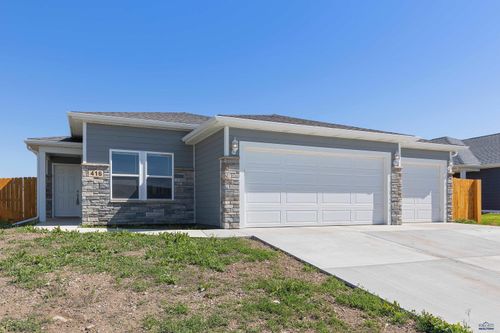 416 Henry Potter Rd, BOX ELDER, SD, 57719-8015 | Card Image