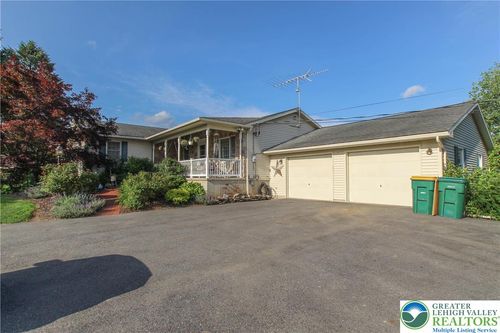 518 Bauer Rd, BATH, PA, 18014-8829 | Card Image