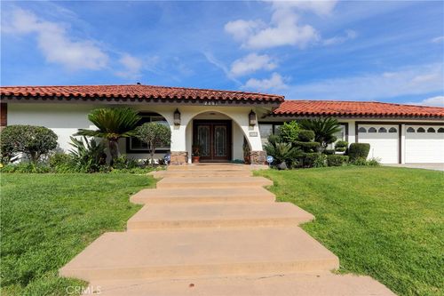 2801 Altivo Pl, Fullerton, CA, 92835-1801 | Card Image