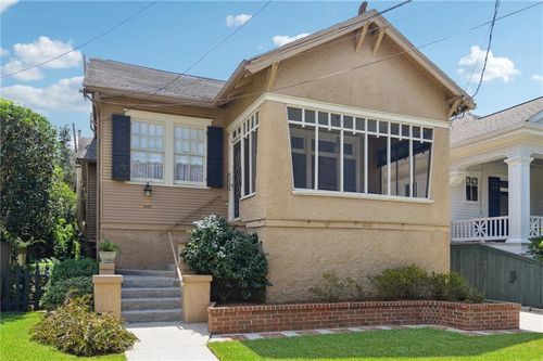 5528 Pitt St, New Orleans, LA, 70115-4231 | Card Image