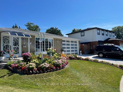 60 Sandrift Sq, Scarborough, ON, M1E4N6 | Card Image