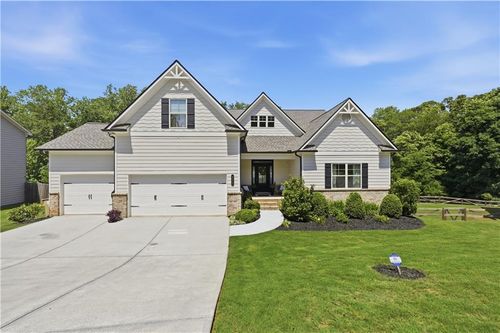 281 Charlotte Dr, Hoschton, GA, 30548-2266 | Card Image