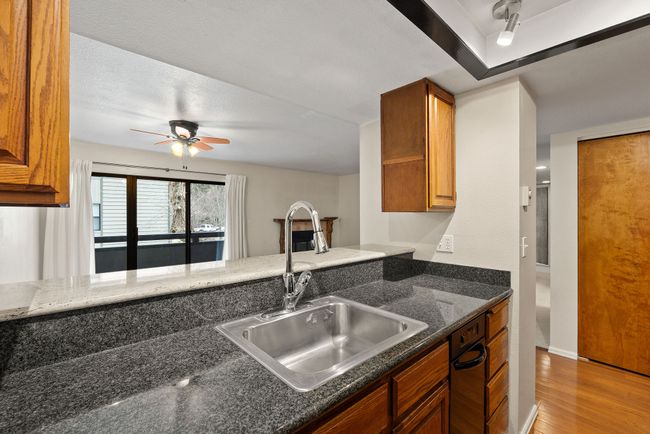 270 Bridge St, Condo with 2 bedrooms, 2 bathrooms and null parking in Bigfork MT | Image 4