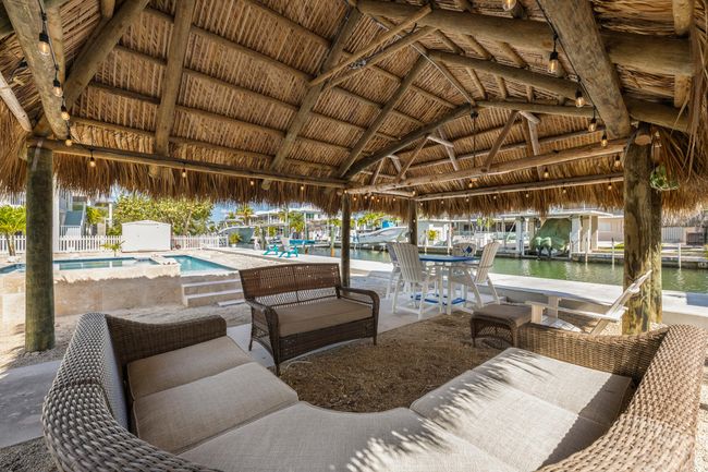 Tiki Hut | Image 25