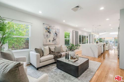 2628 32nd Street, Santa Monica, CA, 90405 | Card Image