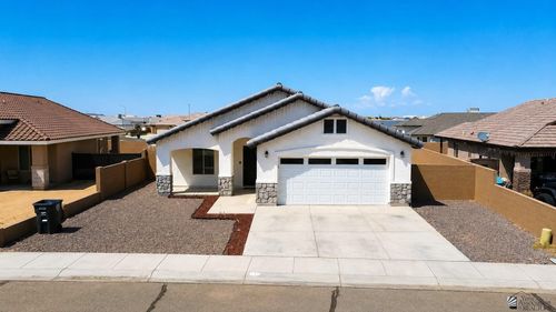 3464 E Rolish St, San Luis, AZ, 85336-0825 | Card Image