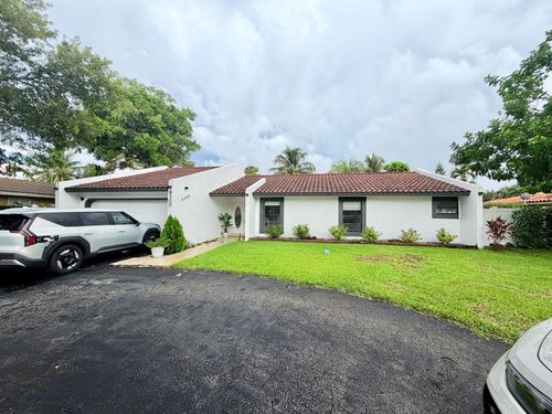 8300 Nw 14th Ct, Coral Springs, FL, 33071-6207 | Card Image