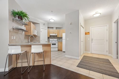 304-138 18 Ave Se, Calgary, AB, T2G5P9 | Card Image