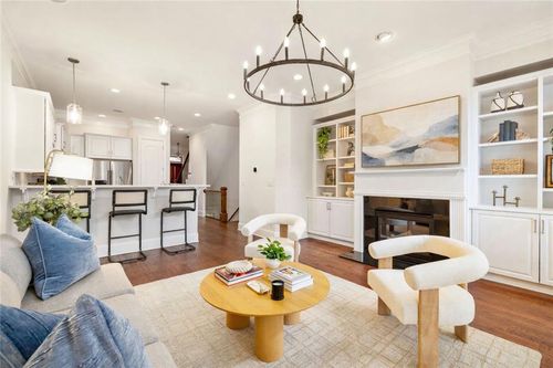 841 Inman Village Pkwy Ne, Atlanta, GA, 30307-5501 | Card Image