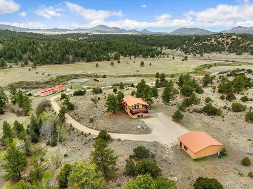 40 Bear Ridge Rd, Westcliffe, CO, 81252-8530 | Card Image