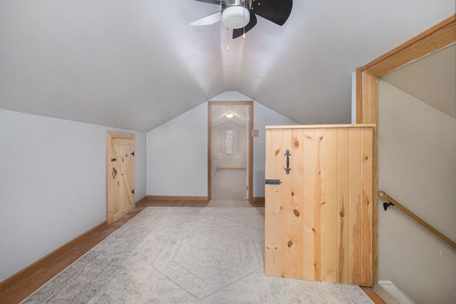 Upstairs between bedroom and bonus room | Image 25