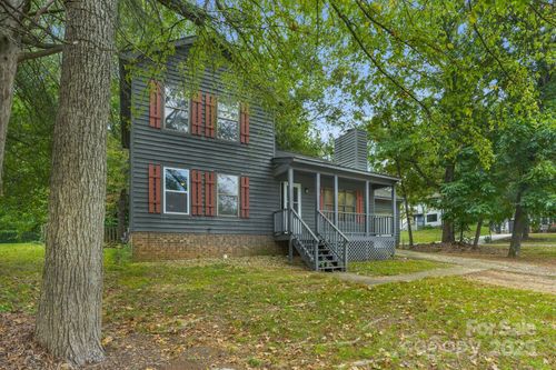 6223 Whitewater Dr, Charlotte, NC, 28214-2838 | Card Image