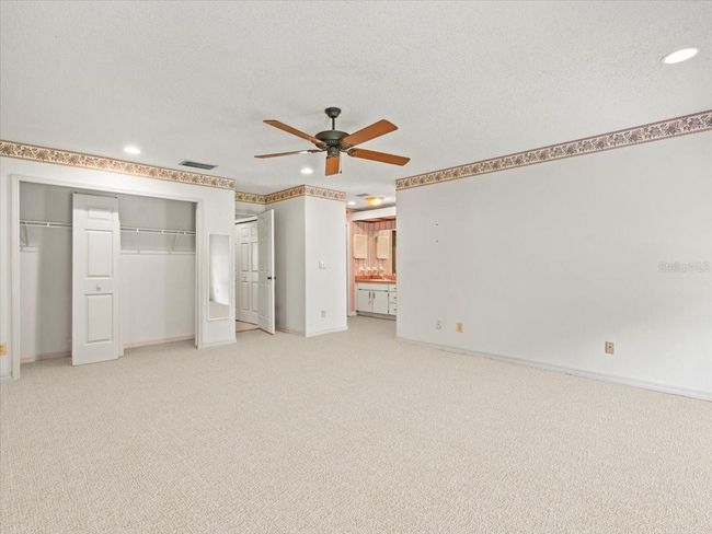 1015 Hastings Ct, House other with 3 bedrooms, 3 bathrooms and null parking in LUTZ FL | Image 19