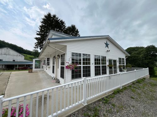 83 Seger Rd, Punxsutawney, PA, 15767-7300 | Card Image