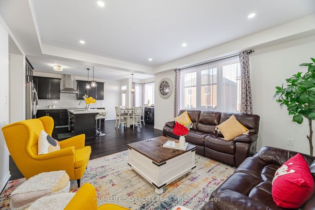 13 Fenchurch Dr, House other with 6 bedrooms, 5 bathrooms and 4 parking in Brampton ON | Image 6