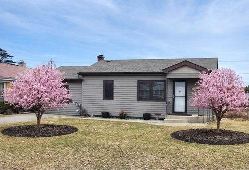 7807 Parkside Ave, Burbank, IL, 60459-1327 | Card Image