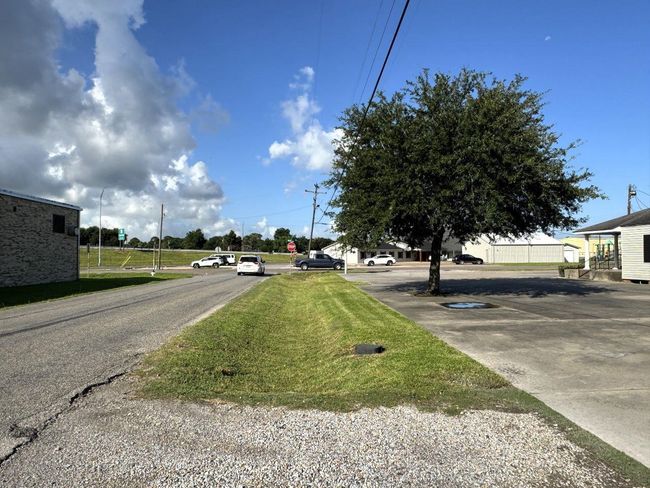 3500 Main Ave, Home with 0 bedrooms, 0 bathrooms and null parking in Groves TX | Image 8