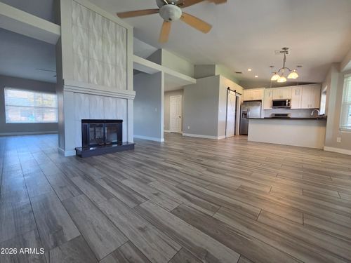 9033 W Purdue Ave, Peoria, AZ, 85345-7066 | Card Image