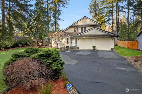 240 E Channel Drive, Allyn, WA, 98524 | Card Image