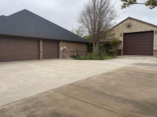 125 Rattling Antler Ct, House other with 3 bedrooms, 2 bathrooms and null parking in Azle TX | Image 10
