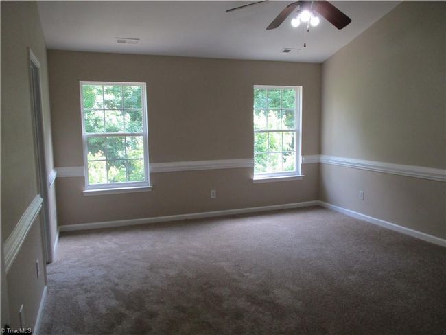 917 Avalon Acres Ln, House other with 3 bedrooms, 3 bathrooms and null parking in High Point NC | Image 11