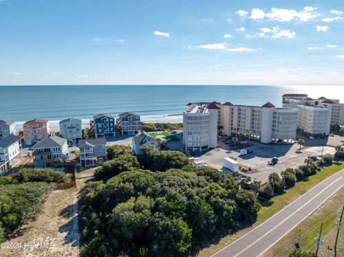 2048 New River Inlet Rd, N Topsail Beach, NC, 28460-9552 | Card Image