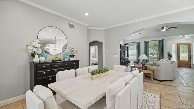212 Wentworth, House other with 4 bedrooms, 3 bathrooms and null parking in Spring Branch TX | Image 9