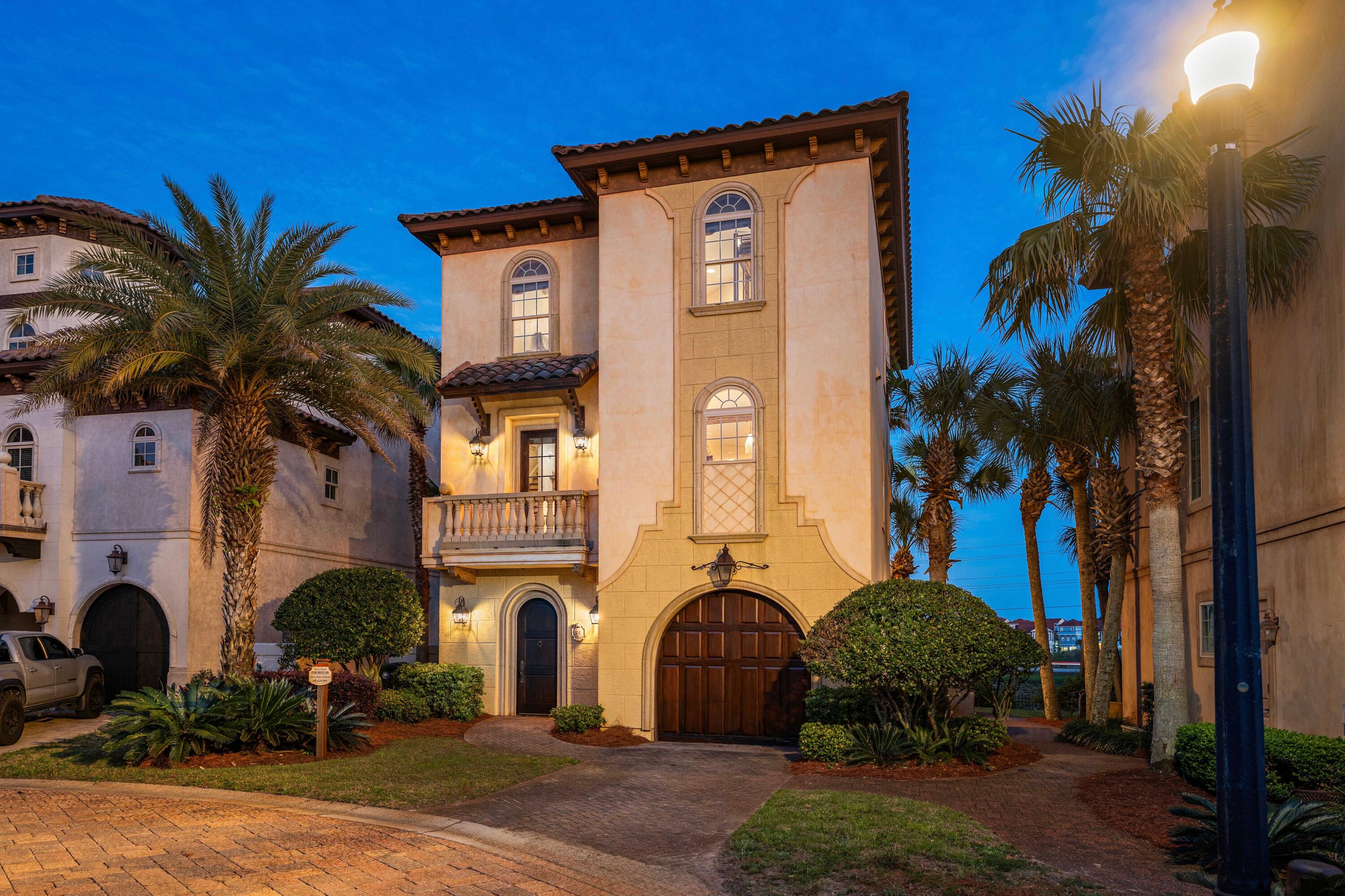 Residential in Miramar Beach 2